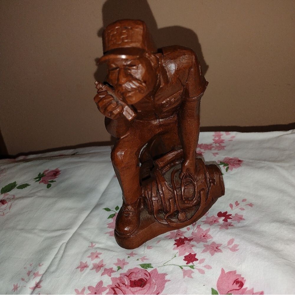 Red Mill Mfg First Responder Medic EMT Male Figurine